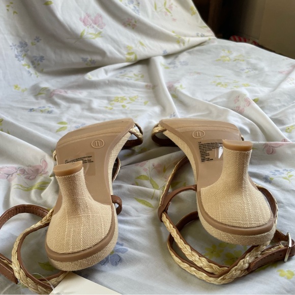 A new day heels - Picture 9 of 13